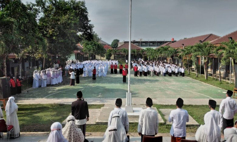 foto : Tim Publikasi dan Literasi Yayasan Nurul Huda Setu Bekasi