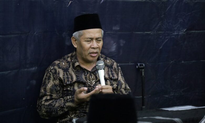KH. Marzuqi Mustamar