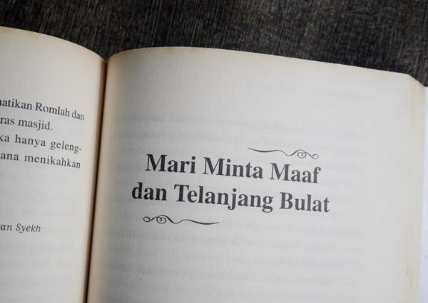 resensi buku